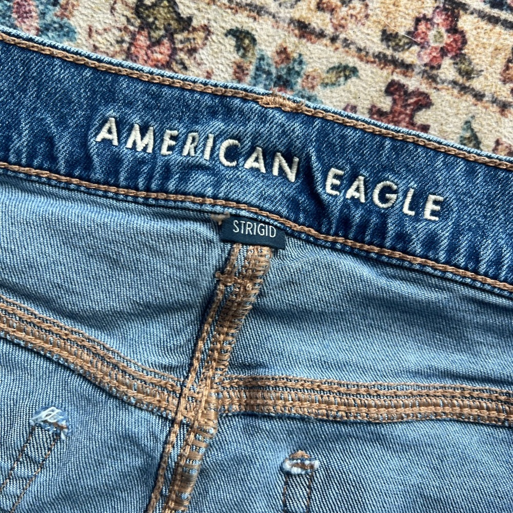 American Eagle Outfitters low rise ultra wide leg strives jeans, EUC, sz 8 short - Picture 3 of 6